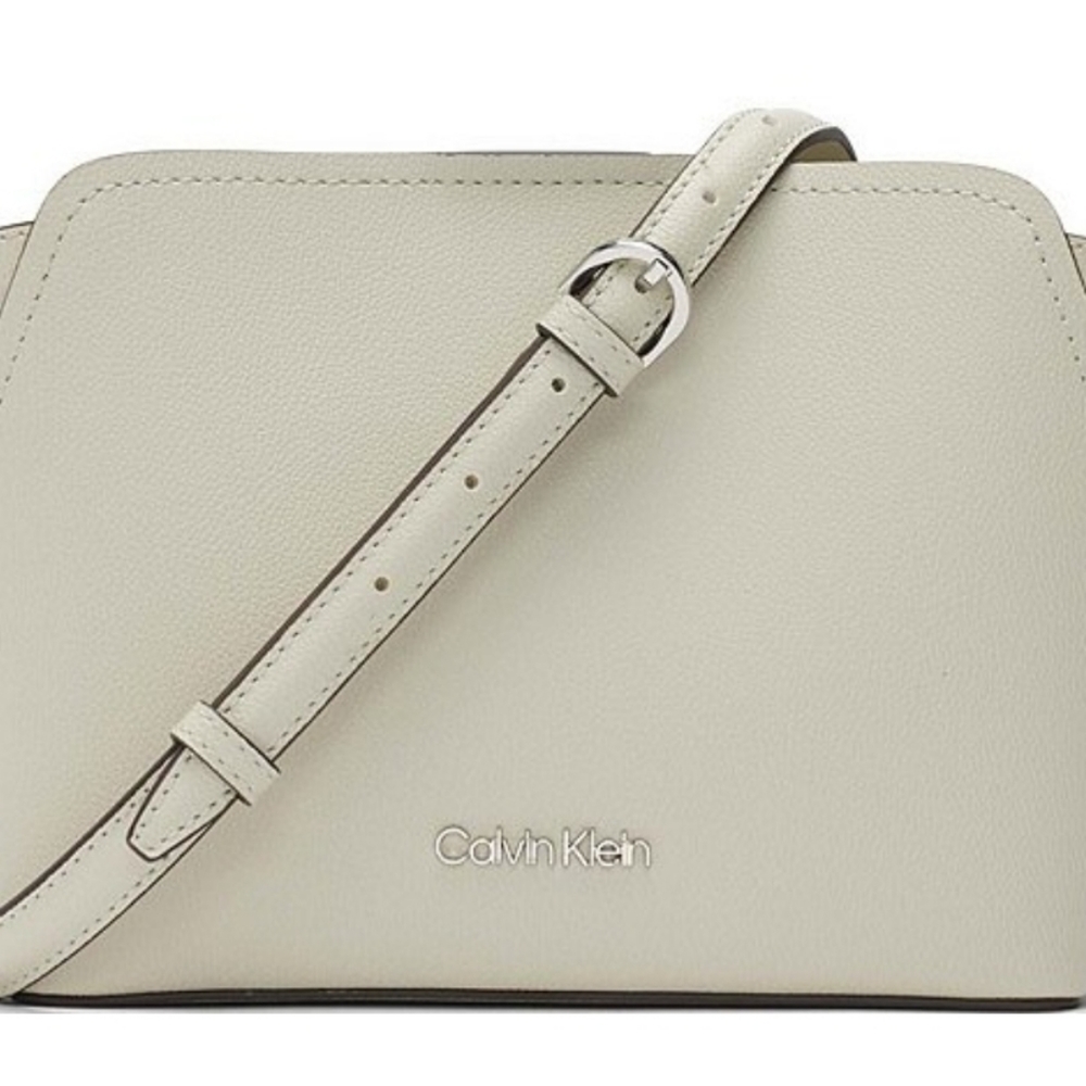 Calvin Klein, the Hailey Crossbody Bag